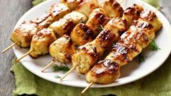 Pom-Fig Turkey Kabob